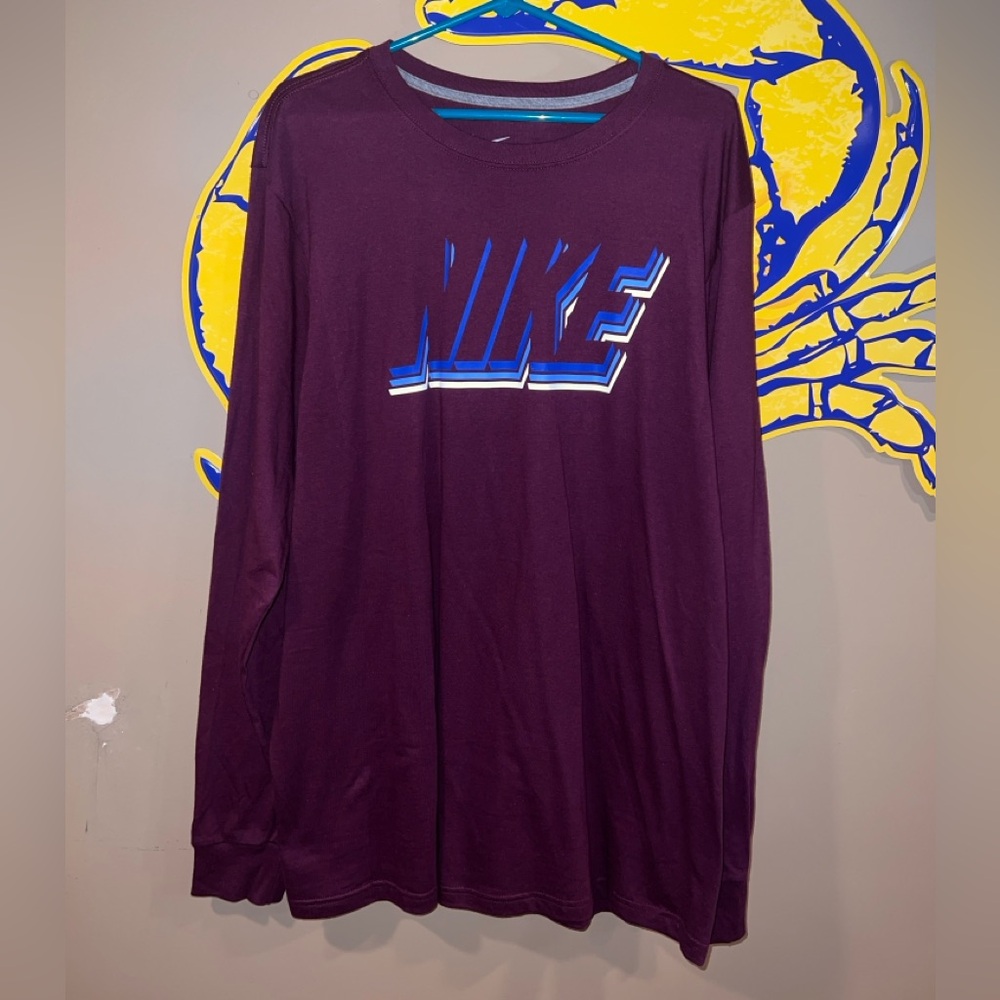Nike Men's Long Sleeve Shirt in Deep Purple